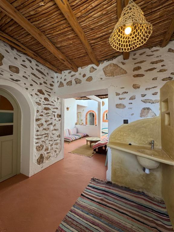 Stone room suite with handcrafted finishes in Morocco